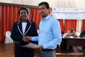Renforcement capacités journalists élections présidentielles Madagascar